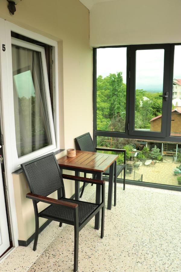 Hotel Smile Kobuleti Exteriör bild