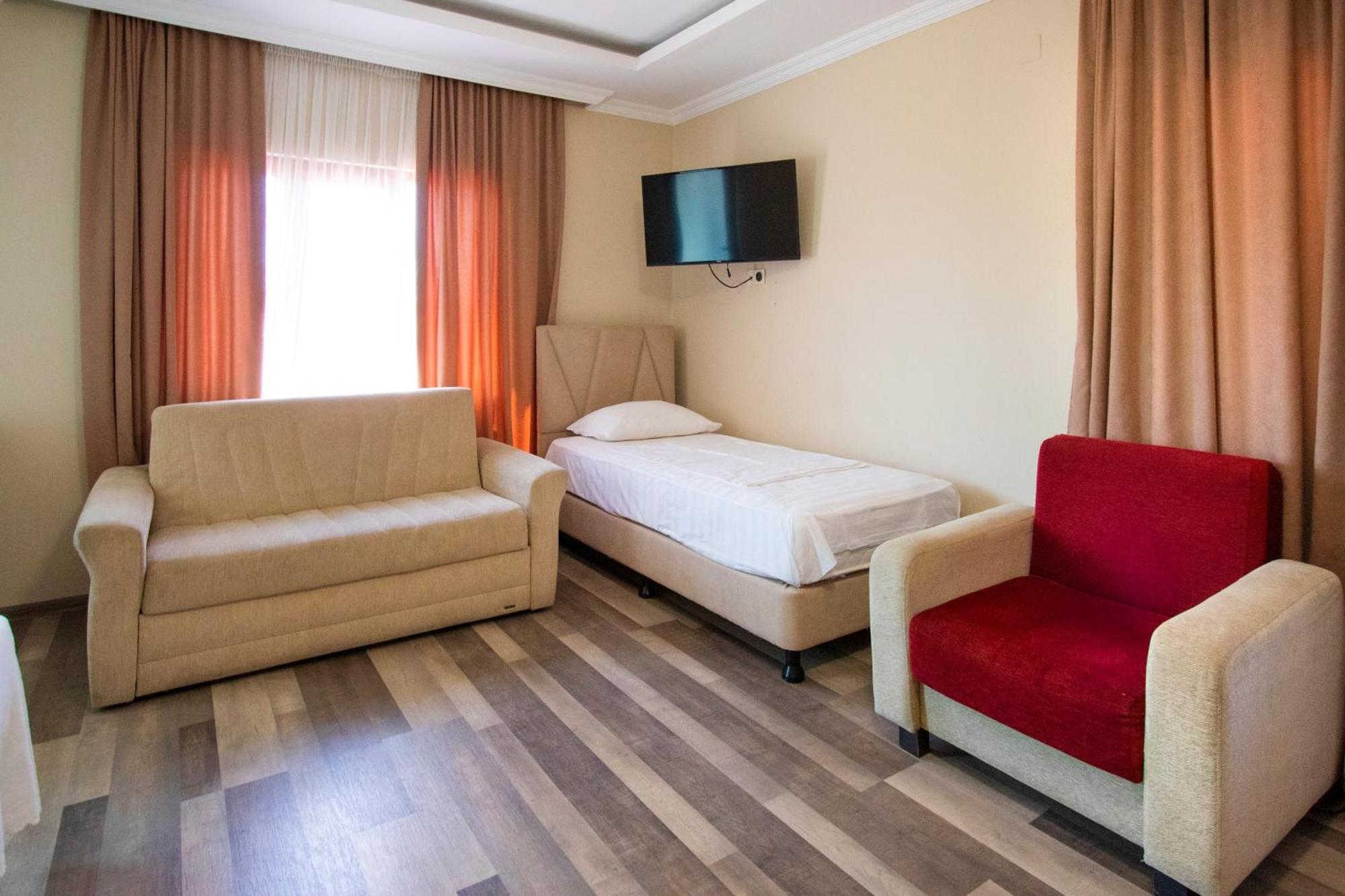 Hotel Smile Kobuleti Exteriör bild